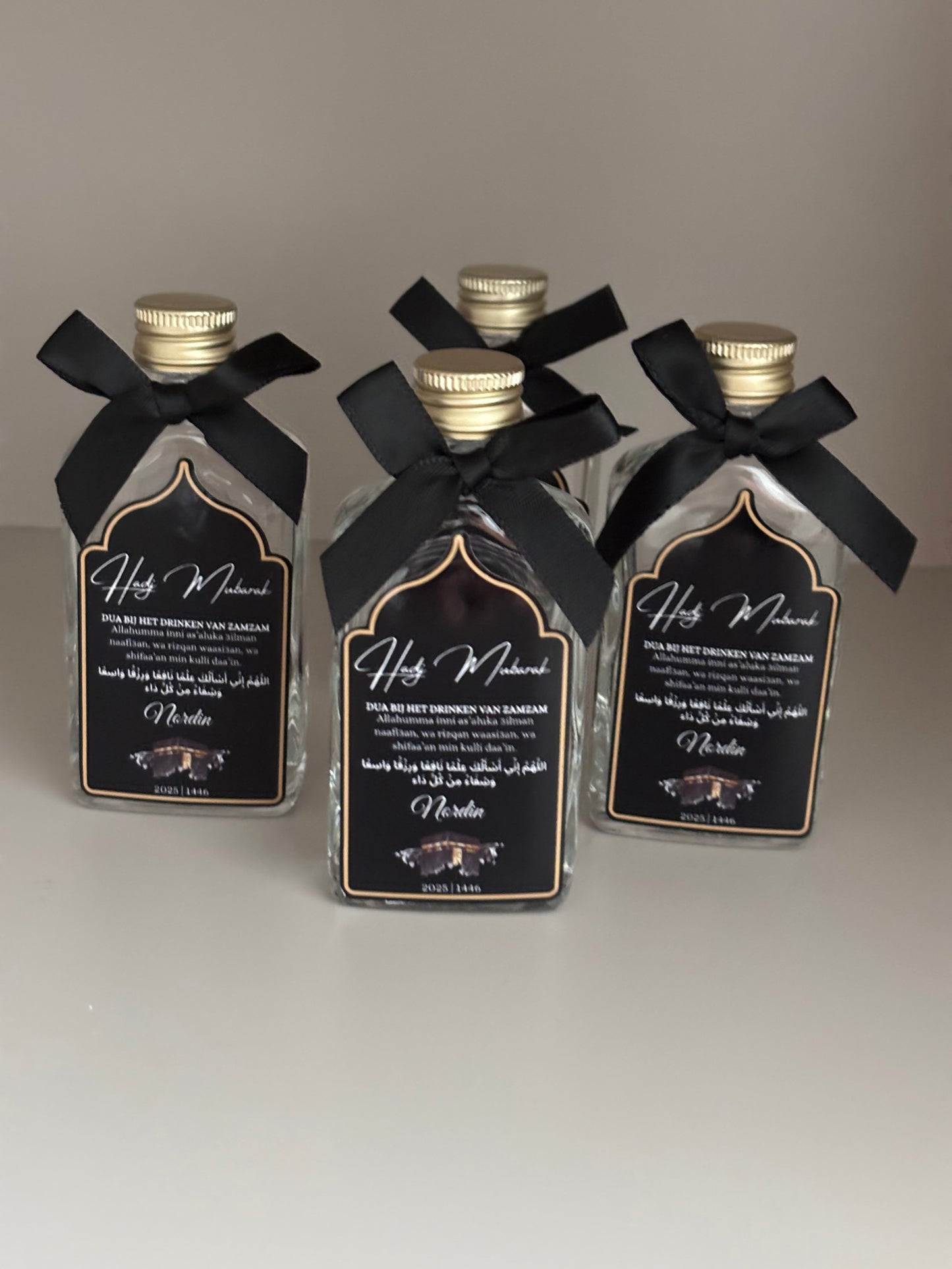 A gift of zamzam | flesje