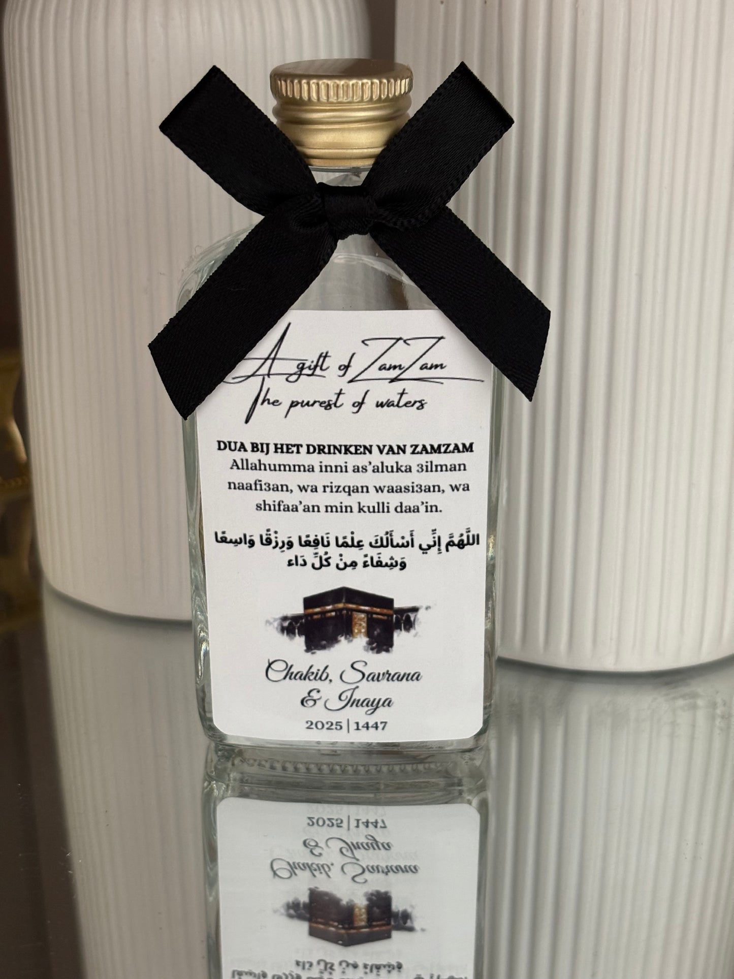 A gift of zamzam flesje