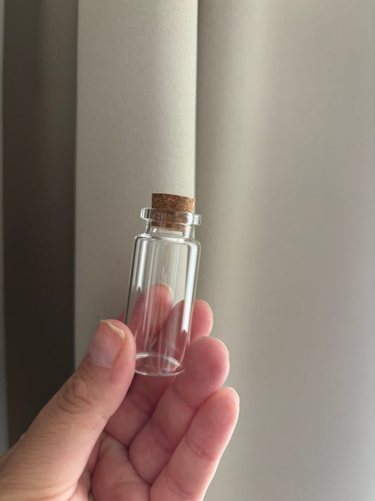 Glazen fles met kurk