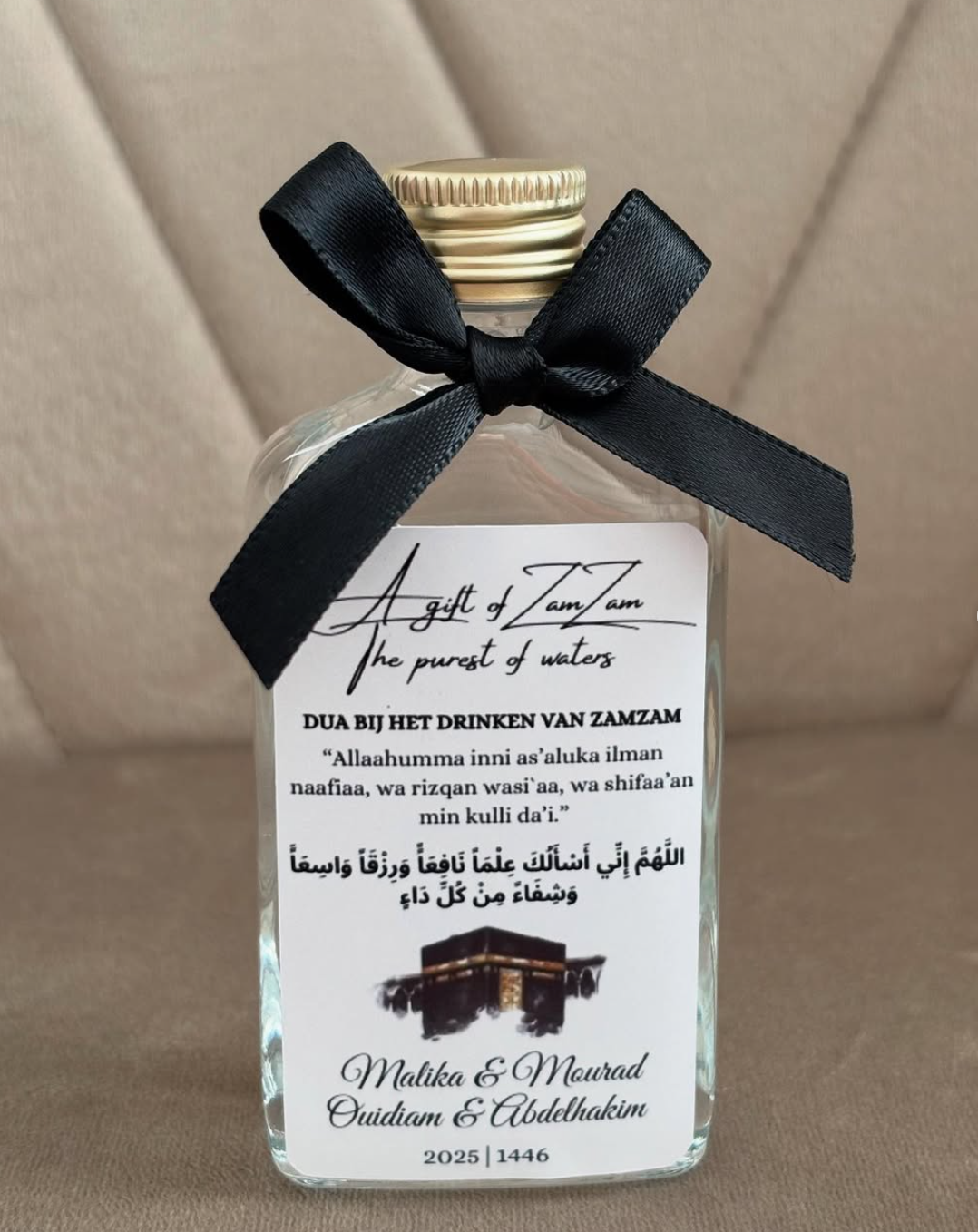 A gift of zamzam flesje