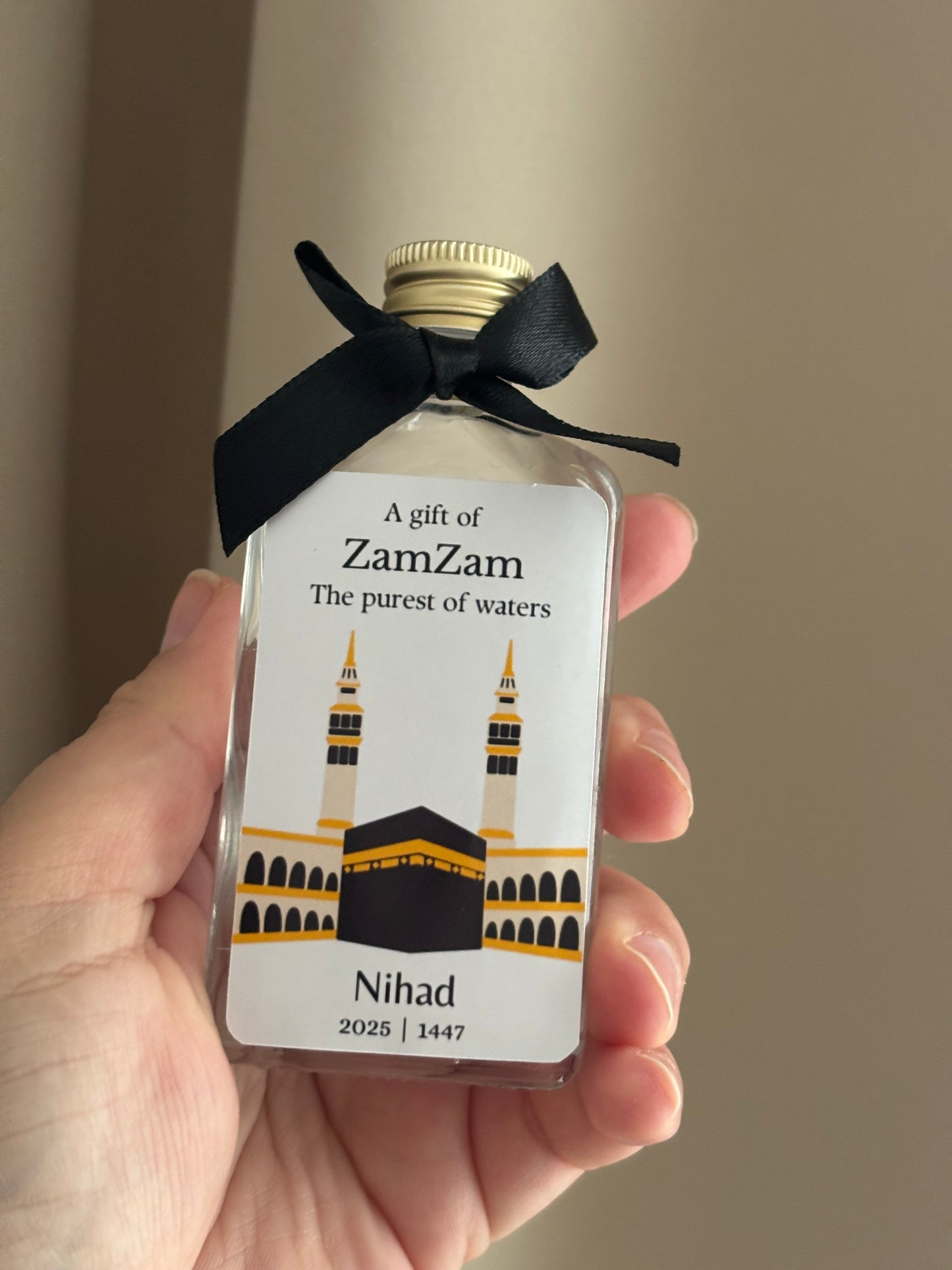 A gift of zamzam || flesjes