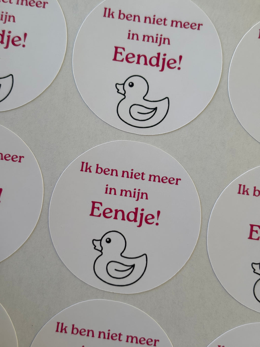 Ronde stickers ‘Ik ben niet meer in me eendje!’