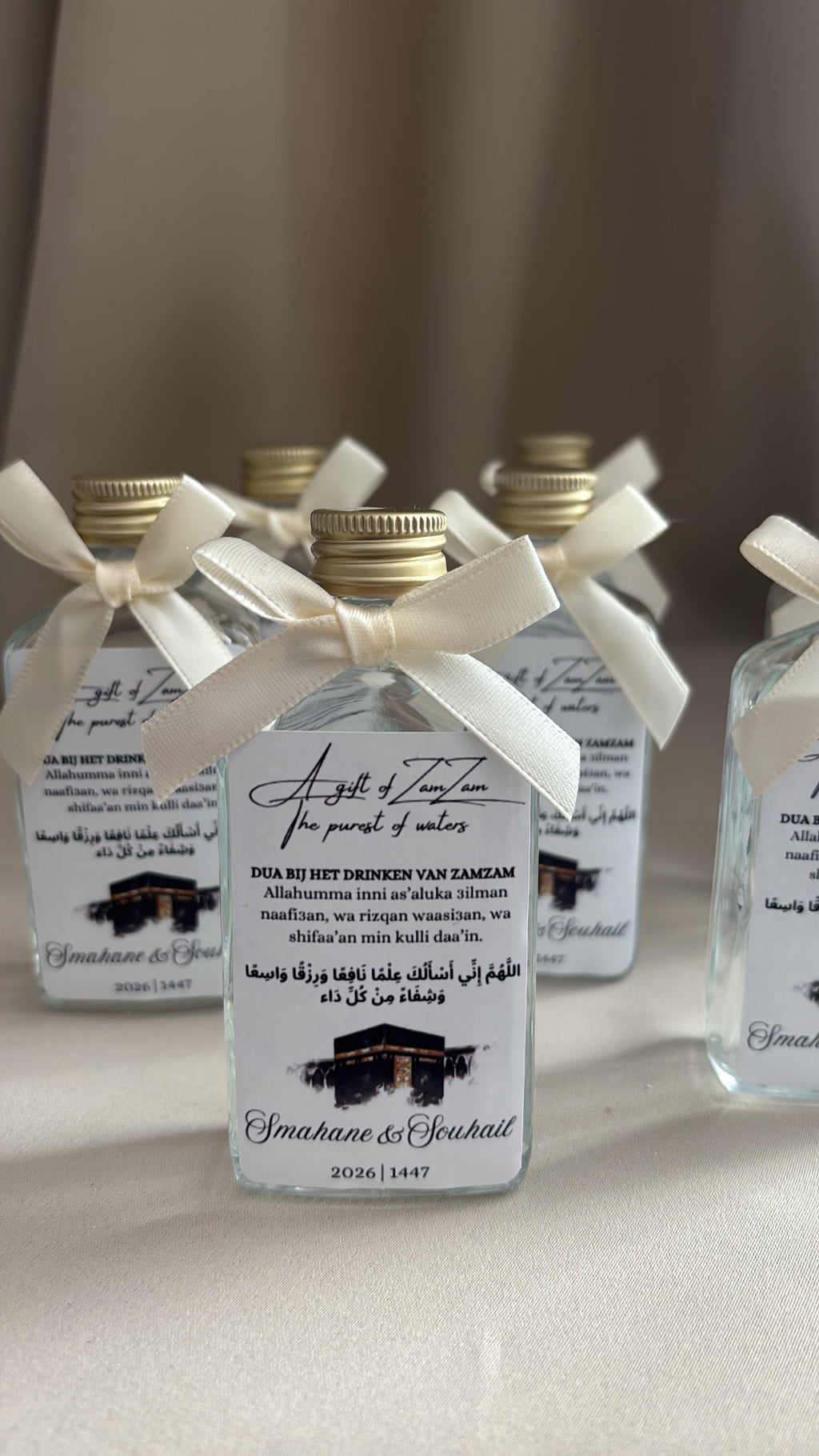 A gift of zamzam flesje