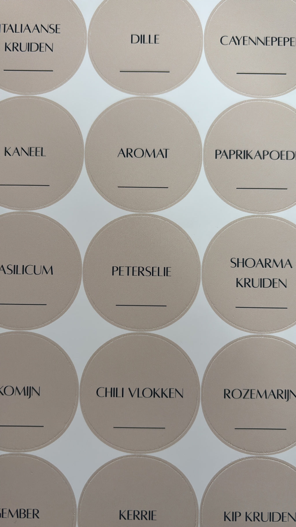 Kruidenlabels rond Alta| beige