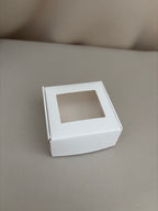 Wit cadeaudoosje met venster