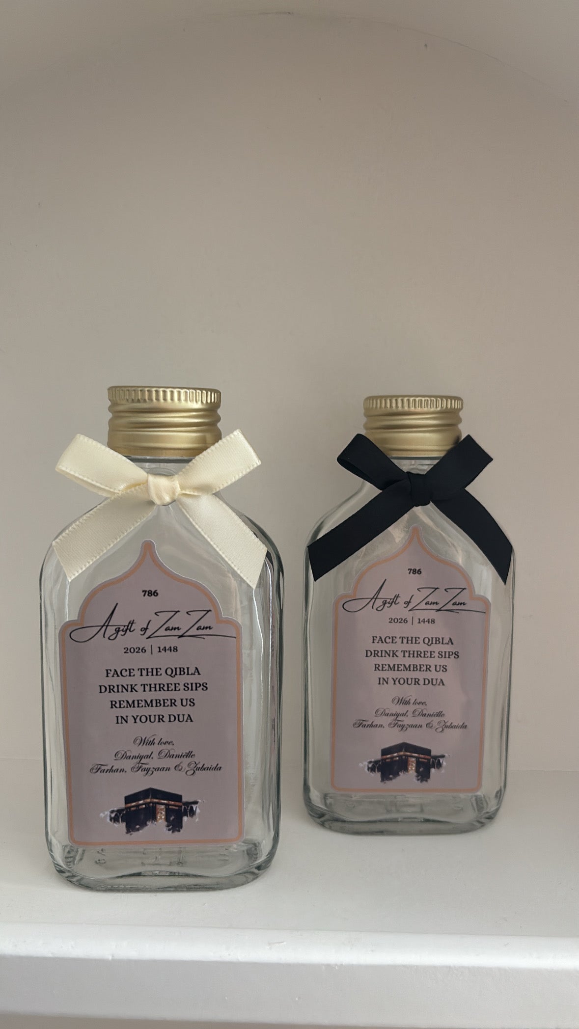 Face the Qibla, drink three sips flesjes 100ML