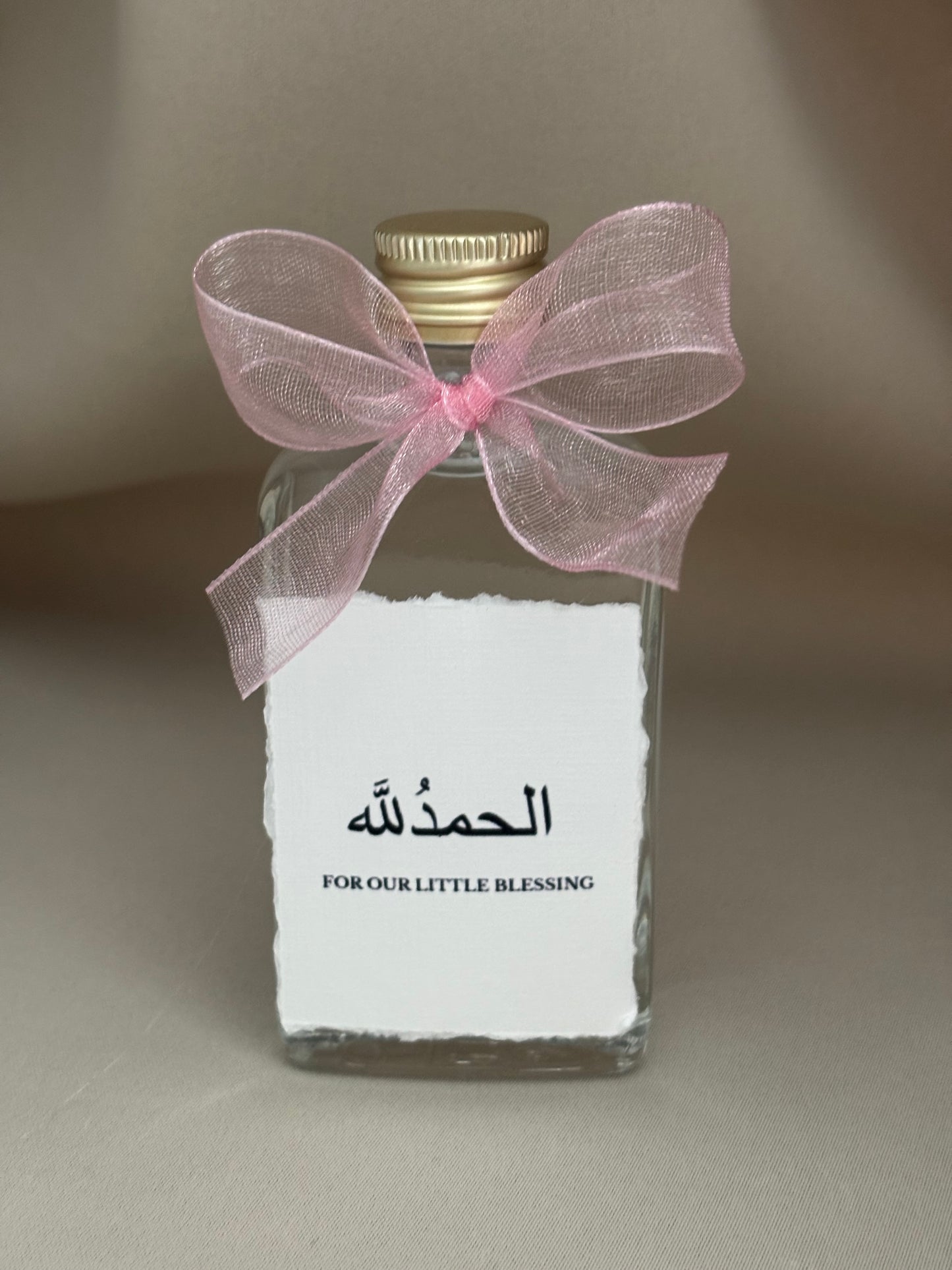 Zamzam flesje met gepersonaliseerd label & strik