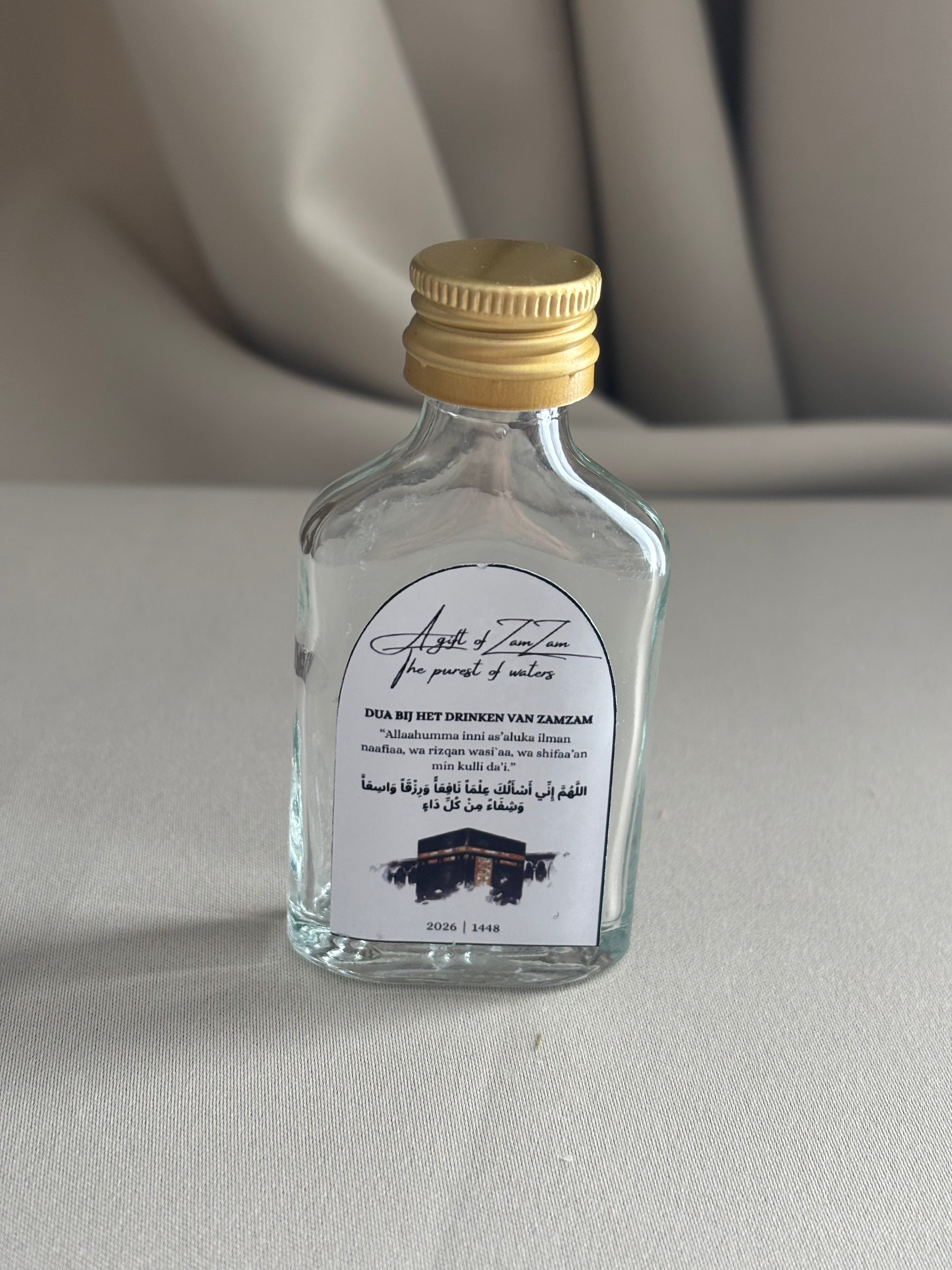 A gift of zamzam the purest waters 20ML