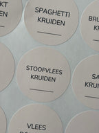 Kruidenlabels rond Nunito | beige