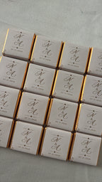 Vierkante chocolaatjes met eigen ontwerp 