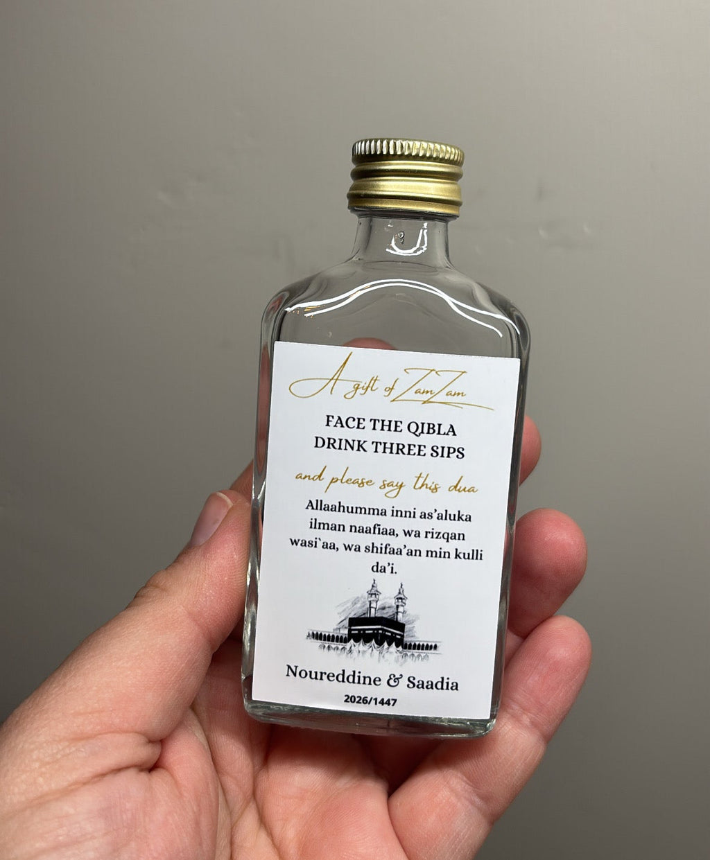 Zamzam flesjes | a gift of zamzam. Umrah Mubarak, hadj Mubarak, zamzam flesjes 