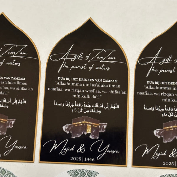 A gift of zamzam stickers zwart met goud