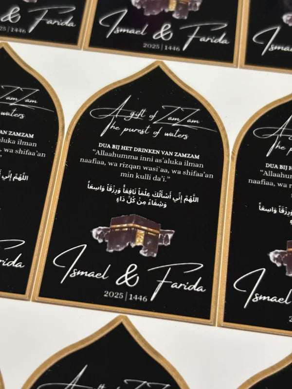 A gift of zamzam stickers zwart met goud