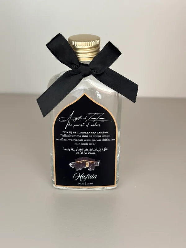 A gift of zamzam | flesje