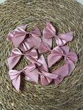 Strikjes roze groot