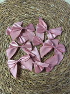Strikjes roze groot