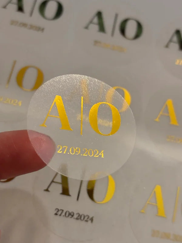 Gouden stickers letters en datum